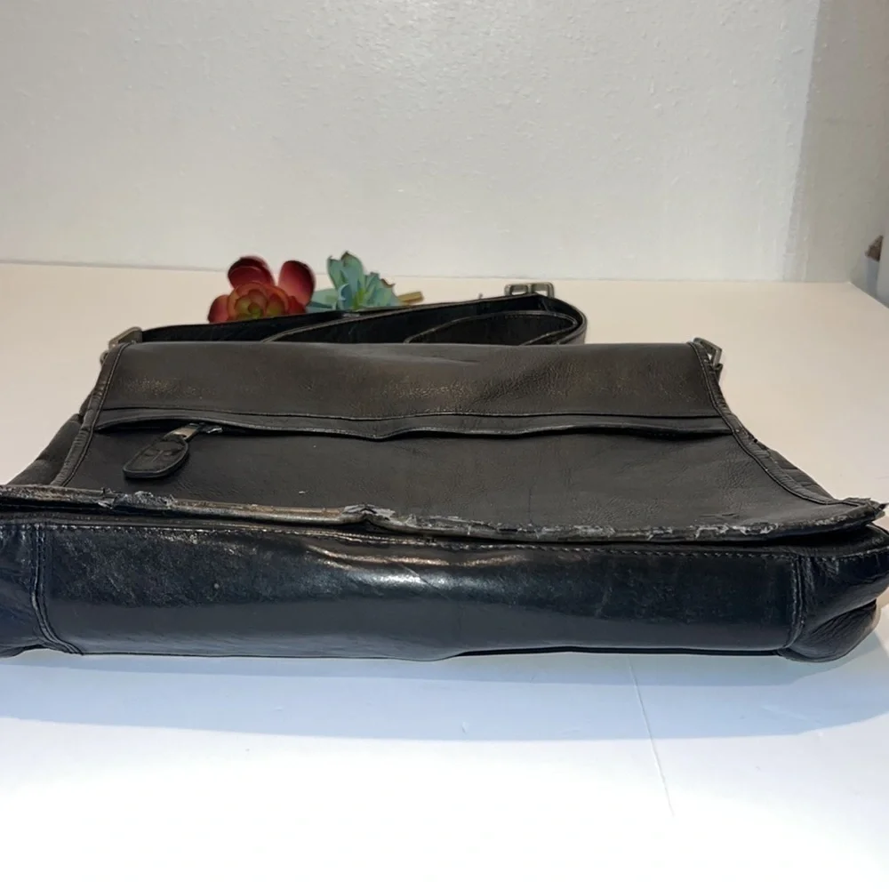Frye Black Leather Messenger Crossbody Bag Vintage